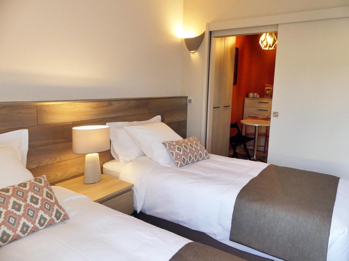 Les Ambaciales Bed & Breakfast